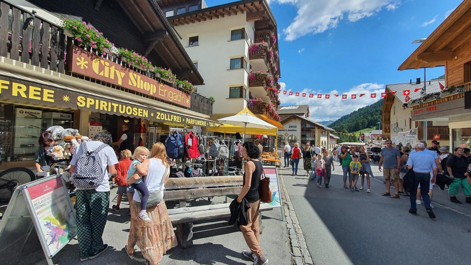 זאמנאון Engadin Lodge Premium & Private מראה חיצוני תמונה